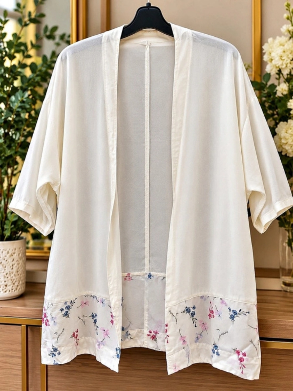 Floral Hem Kimono in Cream & Pink Blue Flowers